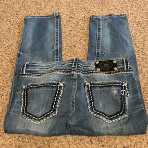 Women’s miss me Jean capris